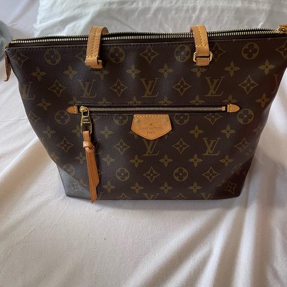 Louis Vuitton Handbags - LV Lena PM
